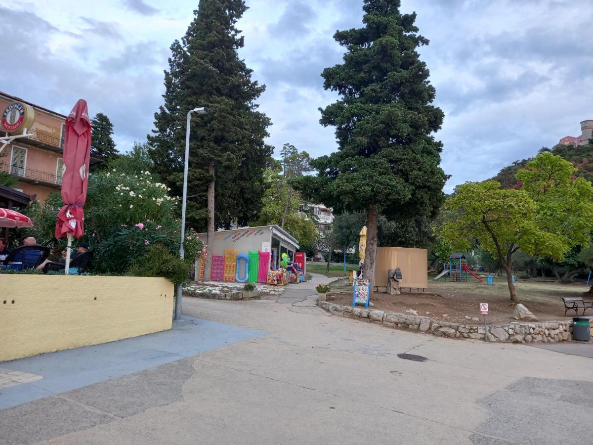 D,Apartman Omišalj Esterno foto