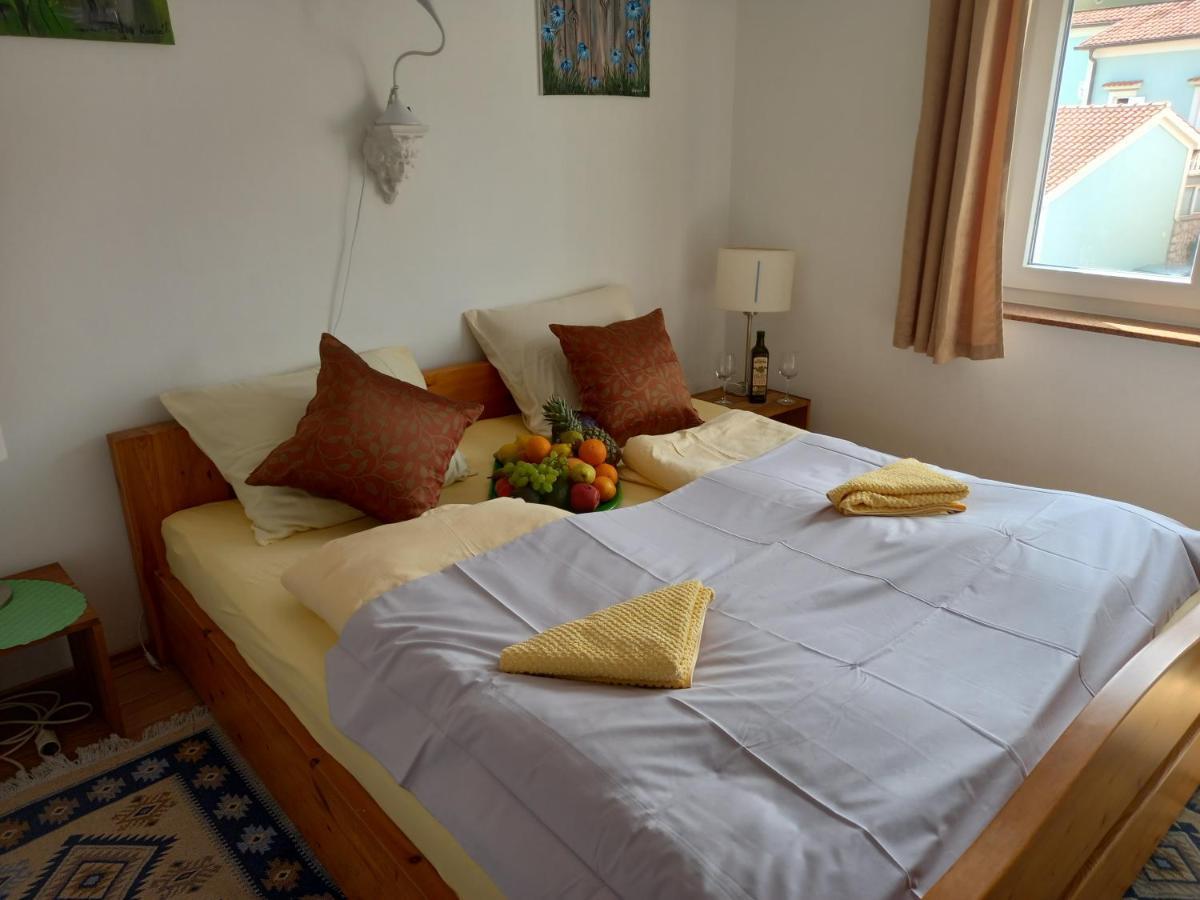 D,Apartman Omišalj Esterno foto