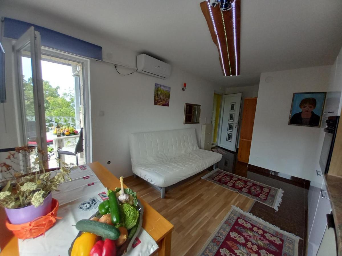 D,Apartman Omišalj Esterno foto