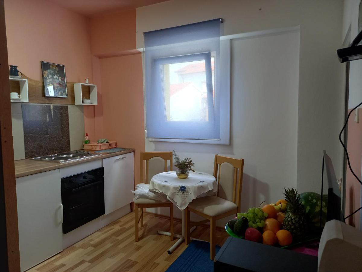 D,Apartman Omišalj Esterno foto