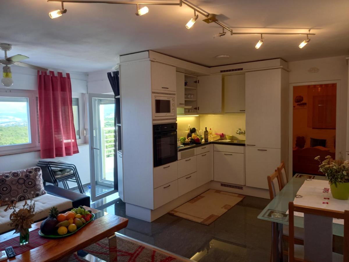 D,Apartman Omišalj Esterno foto